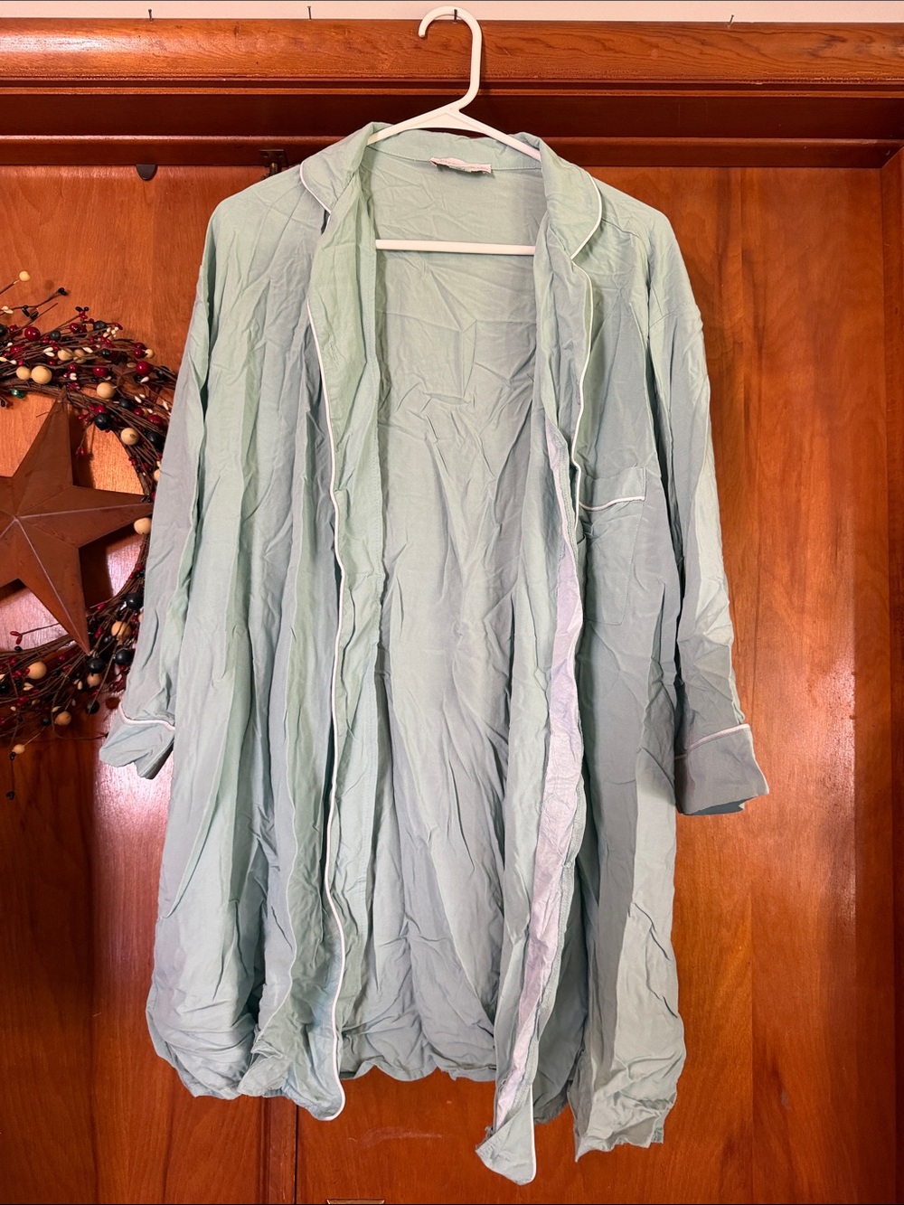 Light Mint Green Women's Robe with Contrast Piping